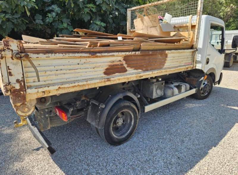 Location benne pour 3m3 de bois à Salon de Provence, Mallemort, Avignon, Arles